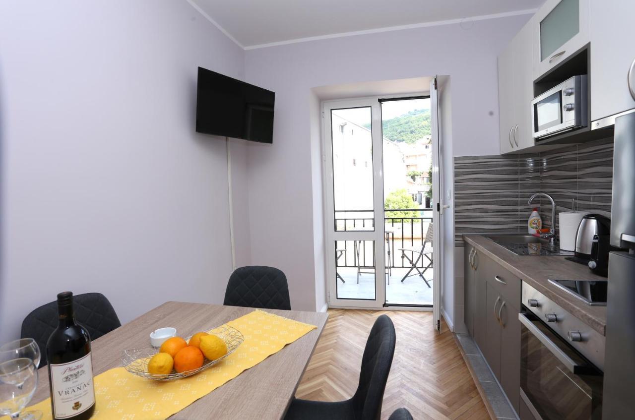 Tamaris Apartmani Herceg Novi Buitenkant foto