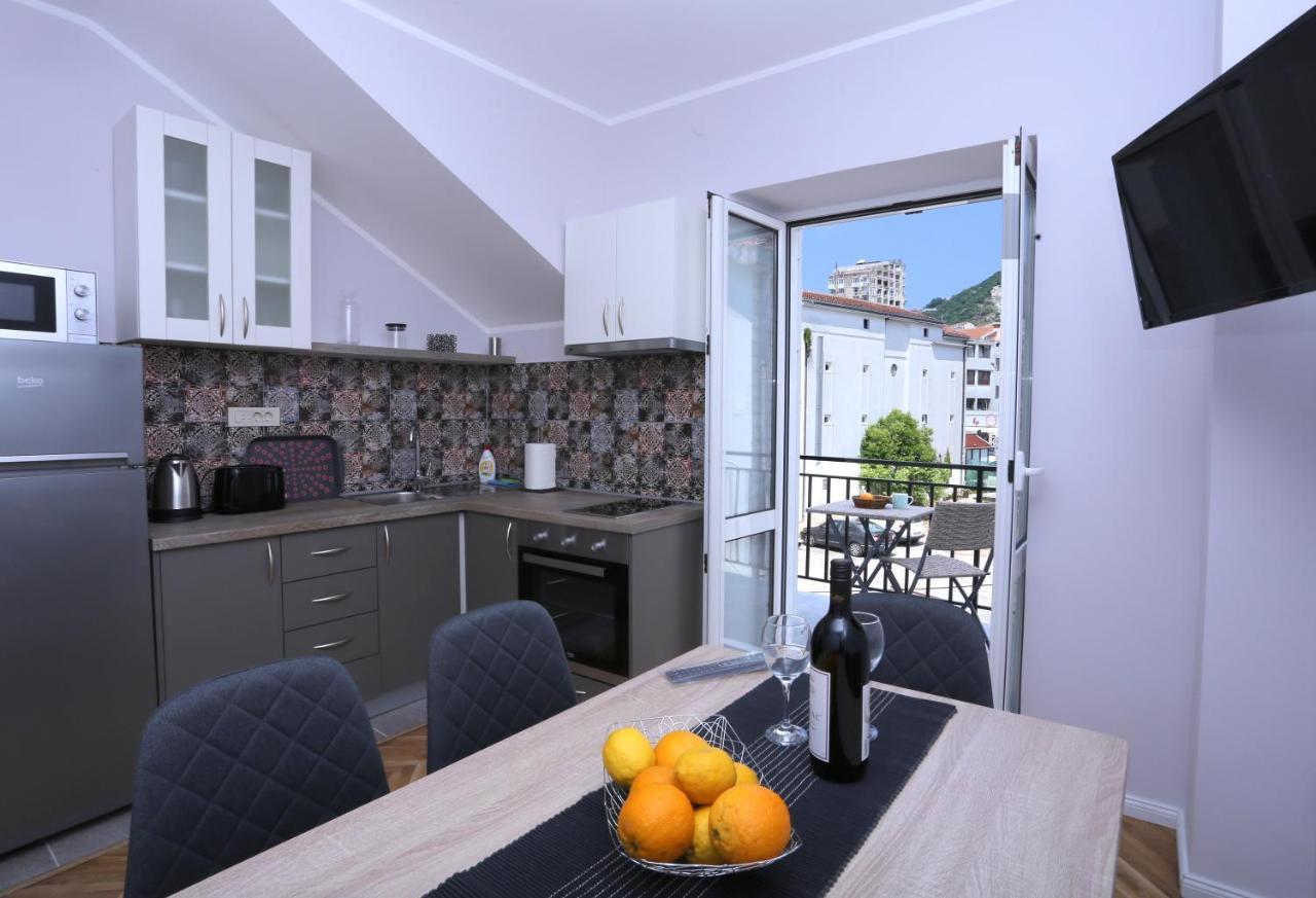 Tamaris Apartmani Herceg Novi Buitenkant foto