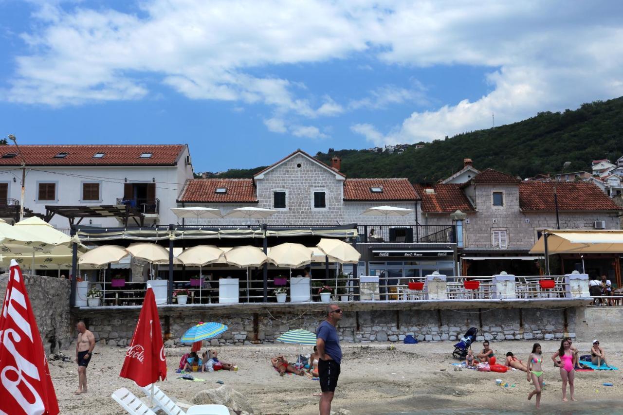 Tamaris Apartmani Herceg Novi Buitenkant foto