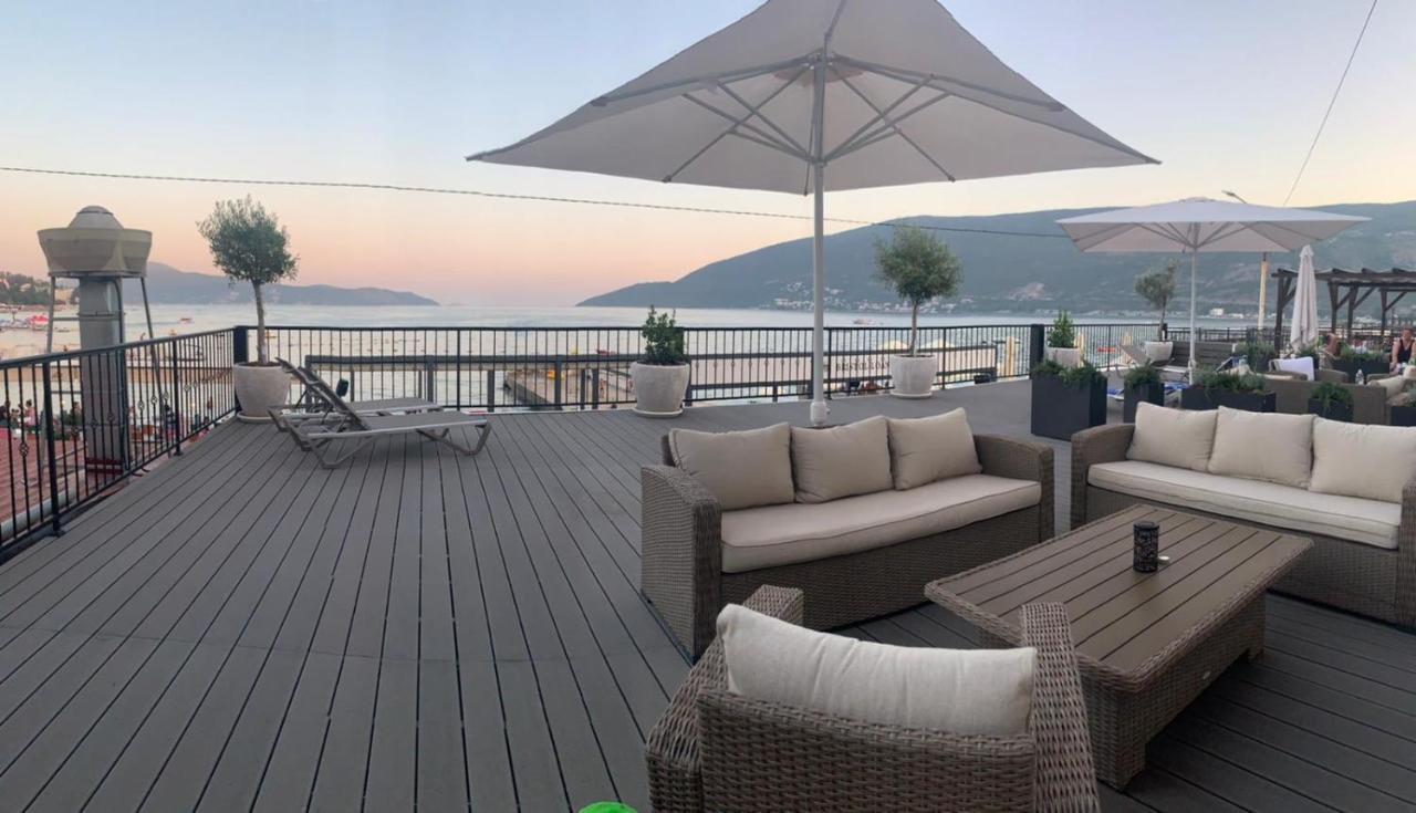 Tamaris Apartmani Herceg Novi Buitenkant foto